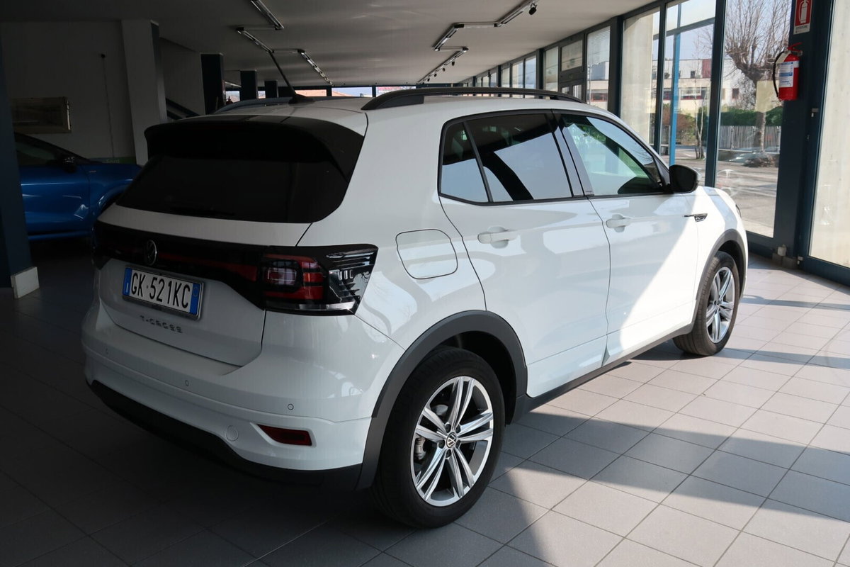 Volkswagen T-Cross 1.0 TSI 110 CV DSG Sport (6)