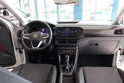 Volkswagen T-Cross 1.0 TSI 110 CV DSG Sport (8)