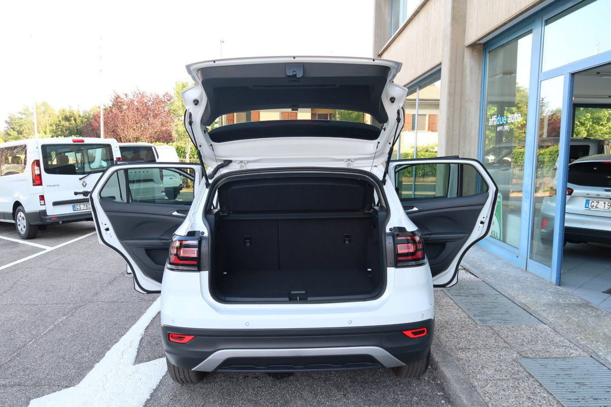 Volkswagen T-Cross 1.0 TSI 110 CV DSG Style (11)