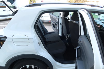 Volkswagen T-Cross 1.0 TSI 110 CV DSG Style (12)