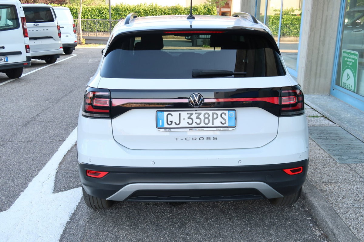 Volkswagen T-Cross 1.0 TSI 110 CV DSG Style (6)