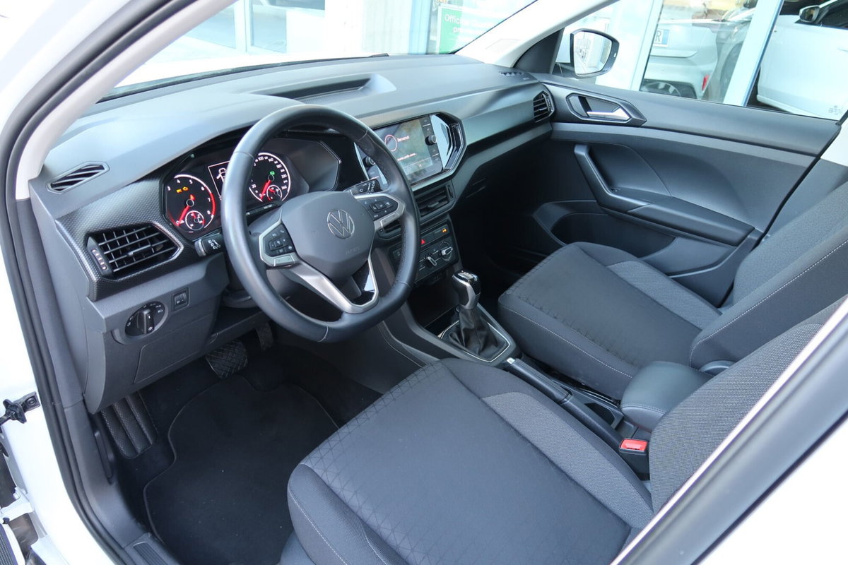 Volkswagen T-Cross 1.0 TSI 110 CV DSG Style (8)