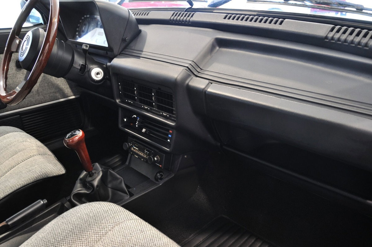 Alfa Romeo Giulietta 1.8 (15)