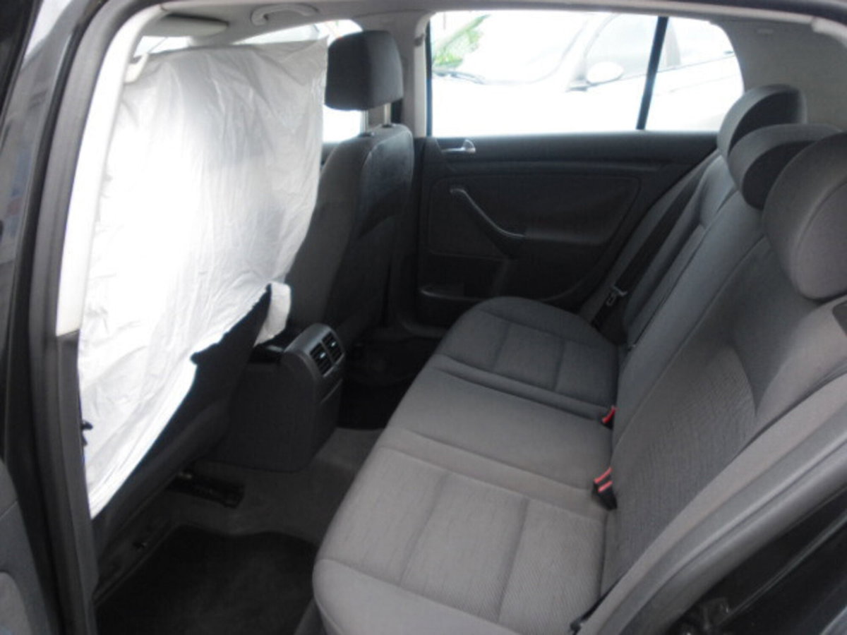 Volkswagen Golf 1.9 TDI 5p. Trendline (10)