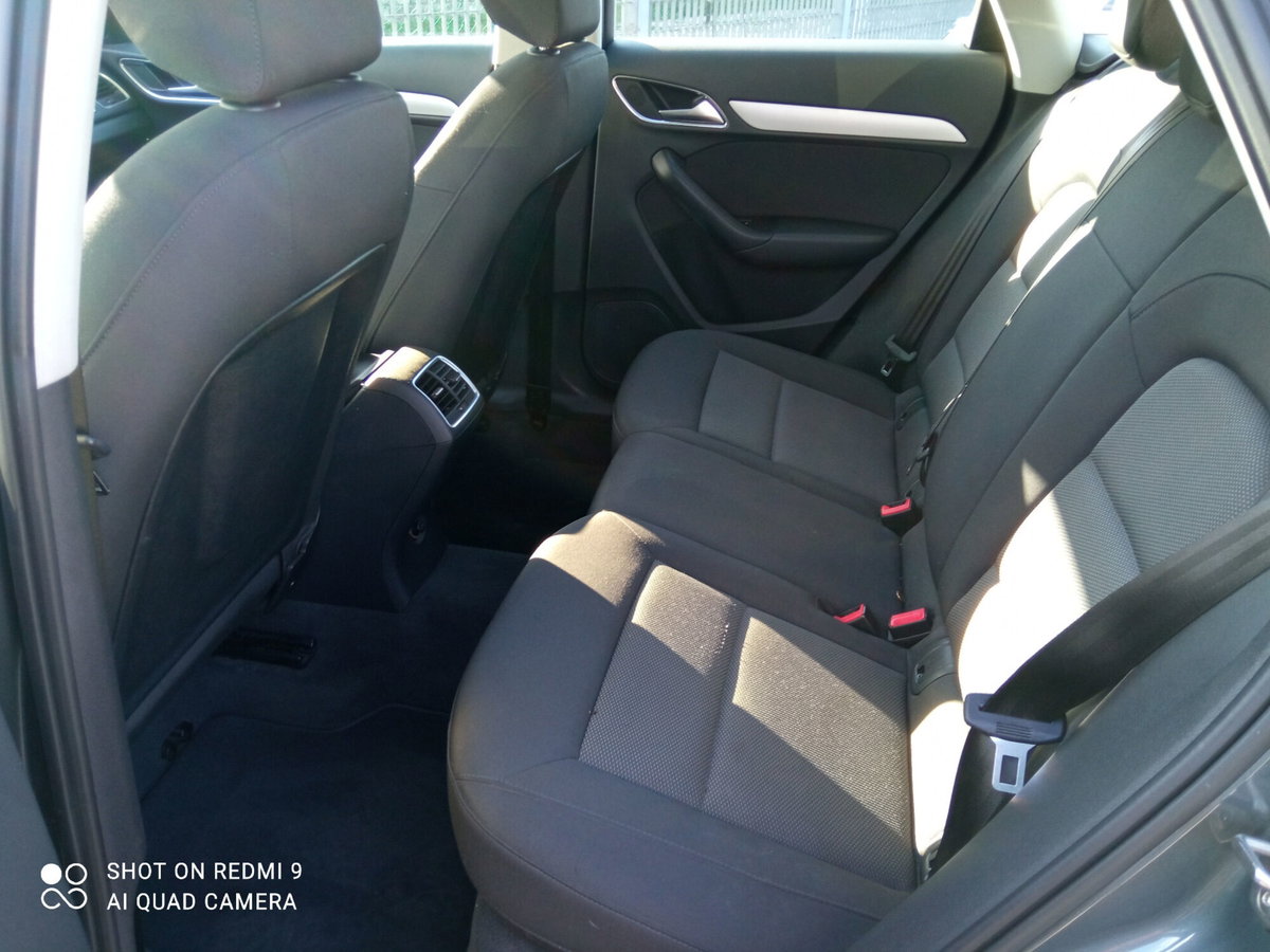 Audi Q3 2.0 TDI 150 CV quattro Business (13)