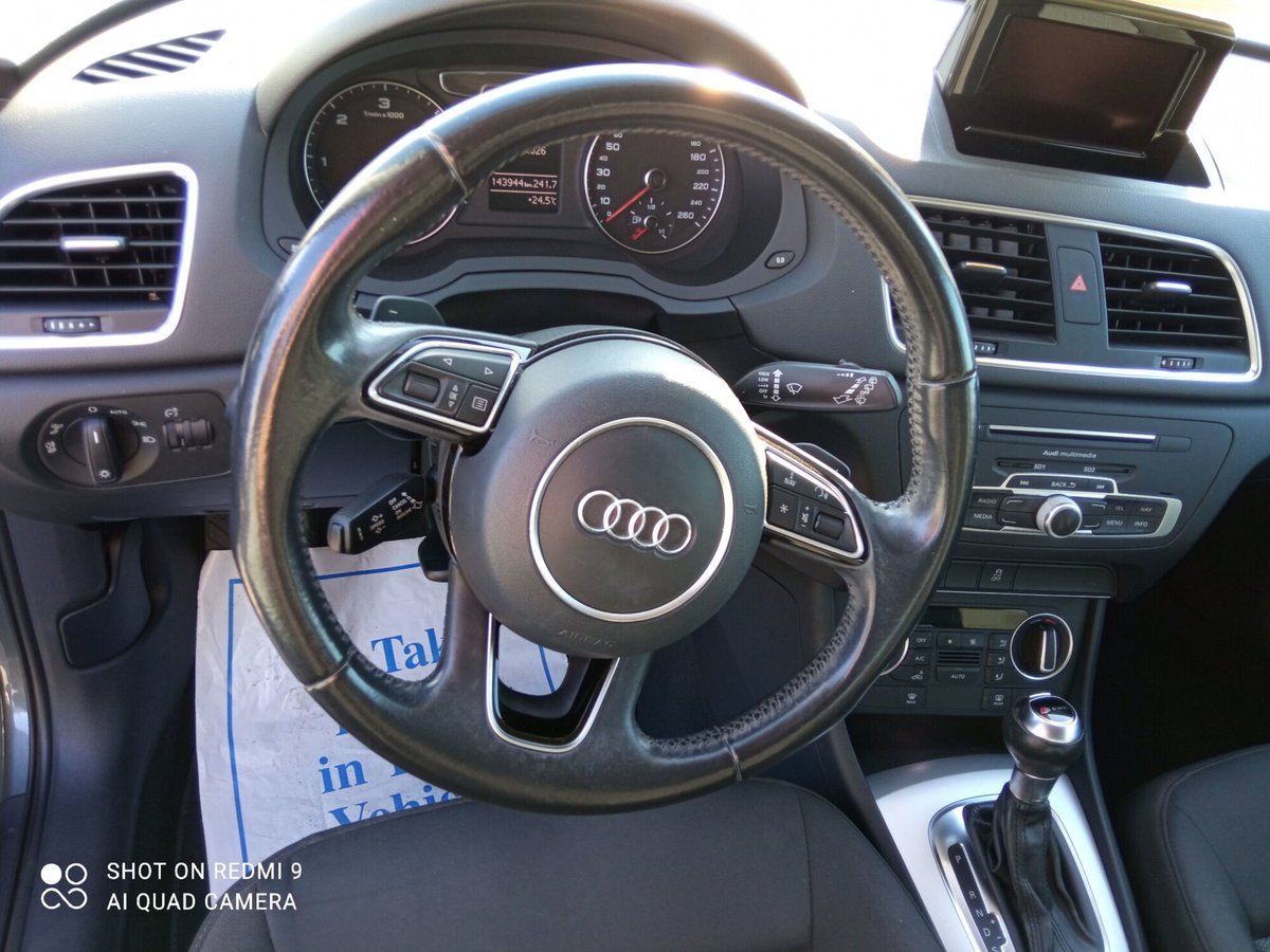 Audi Q3 2.0 TDI 150 CV quattro Business (16)