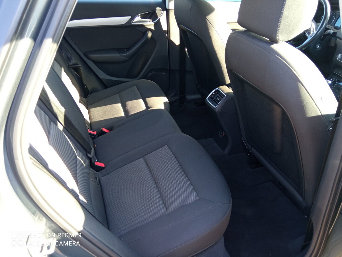 Audi Q3 2.0 TDI 150 CV quattro Business (17)