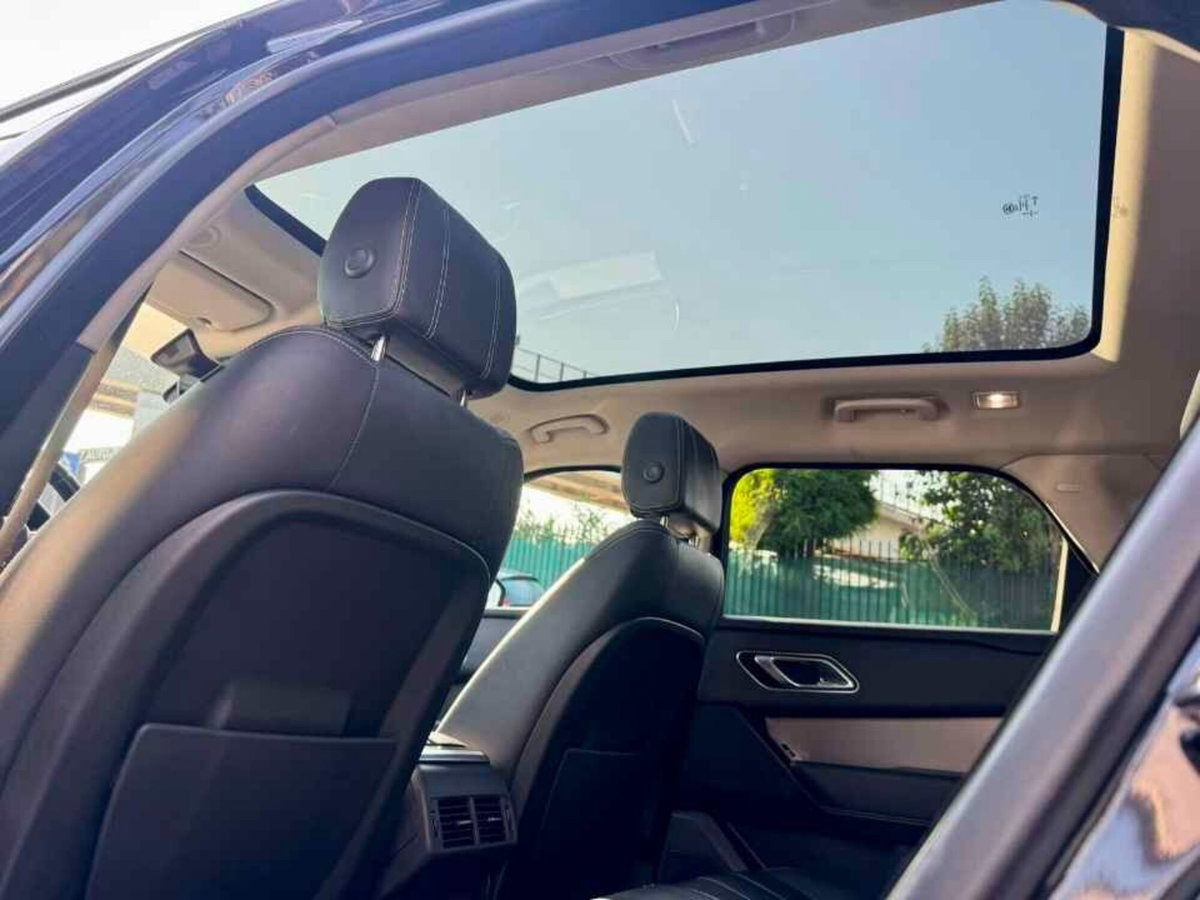 Land Rover Range Rover Velar 2.0D I4 204 CV R-Dynamic HSE (20)