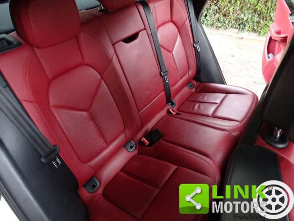 Porsche Macan S (14)