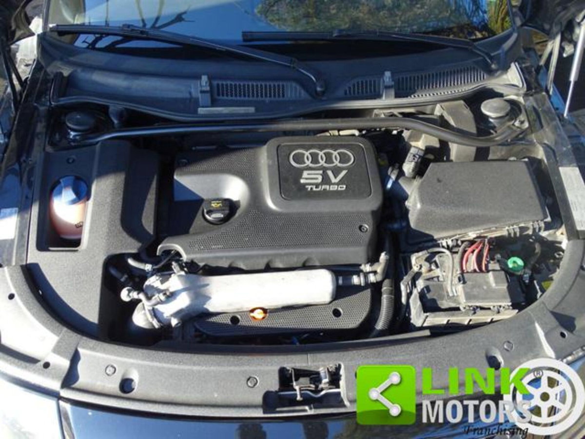 Audi TT Cabrio 1.8 T 20V 150 CV cat (14)