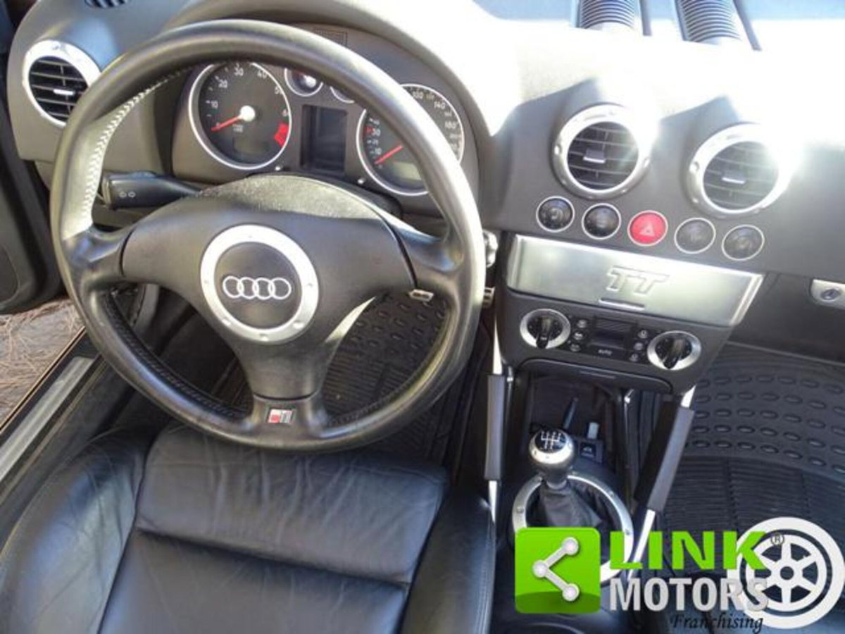 Audi TT Cabrio 1.8 T 20V 150 CV cat (16)