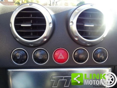 Audi TT Cabrio 1.8 T 20V 150 CV cat (18)