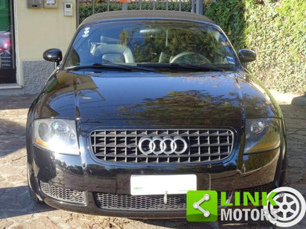 Audi TT Cabrio 1.8 T 20V 150 CV cat (2)