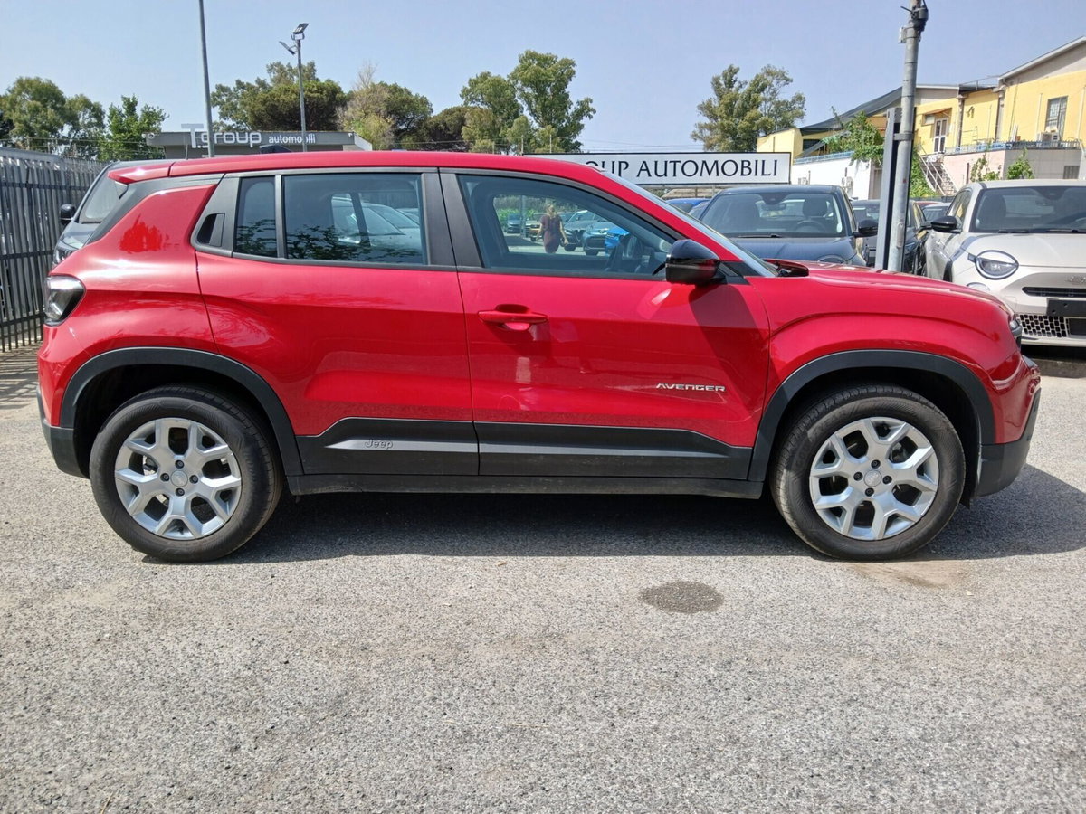 Jeep Avenger 1.2 turbo Altitude fwd 100cv (4)