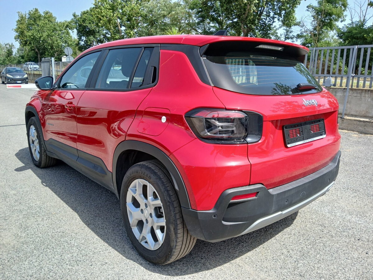 Jeep Avenger 1.2 turbo Altitude fwd 100cv (7)