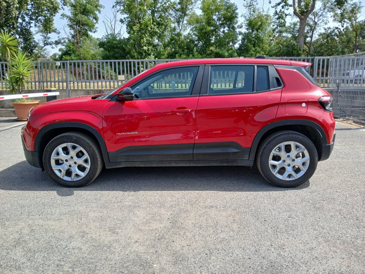 Jeep Avenger 1.2 turbo Altitude fwd 100cv (8)