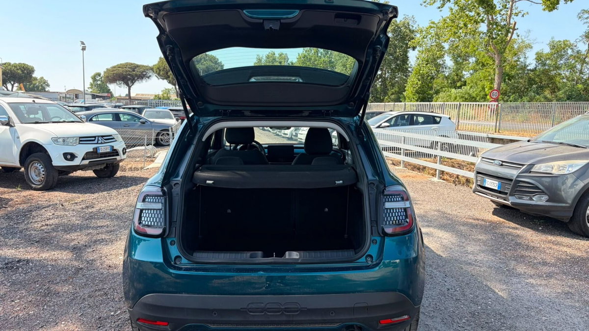 Fiat 600 1.2 Business 100cv (15)