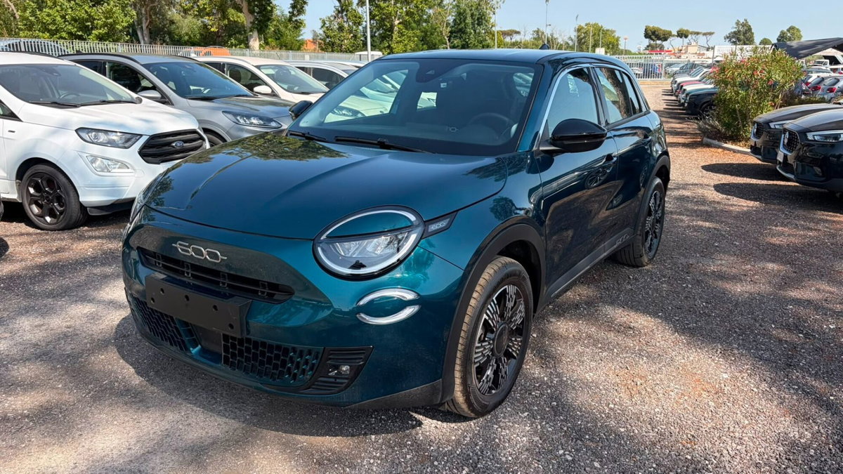 Fiat 600 1.2 Business 100cv (3)