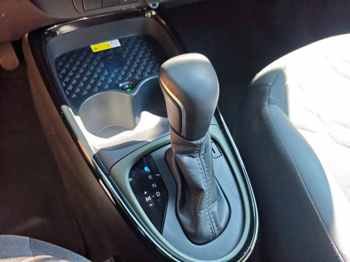Toyota Aygo X 1.0 Lounge 72cv (12)