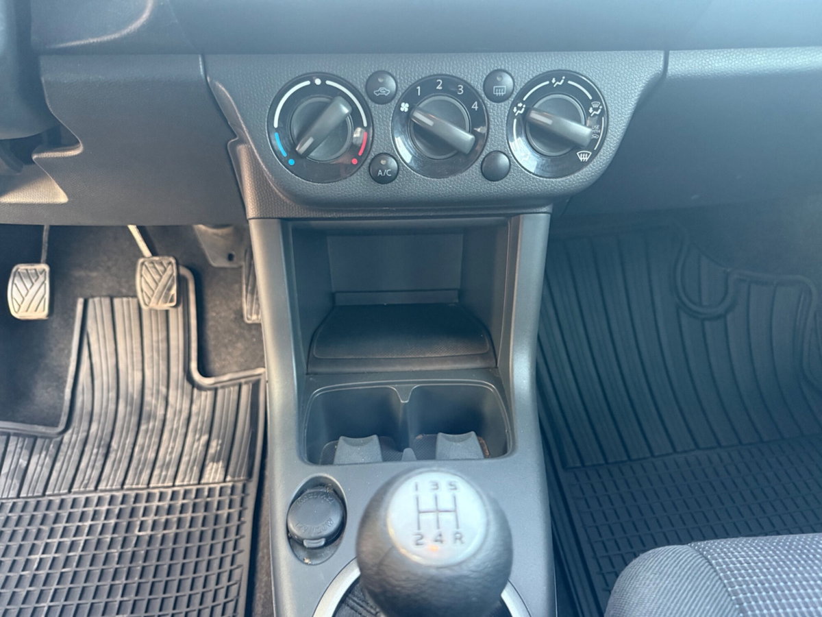 Suzuki Swift 1.3 4x4 5p. GL (15)