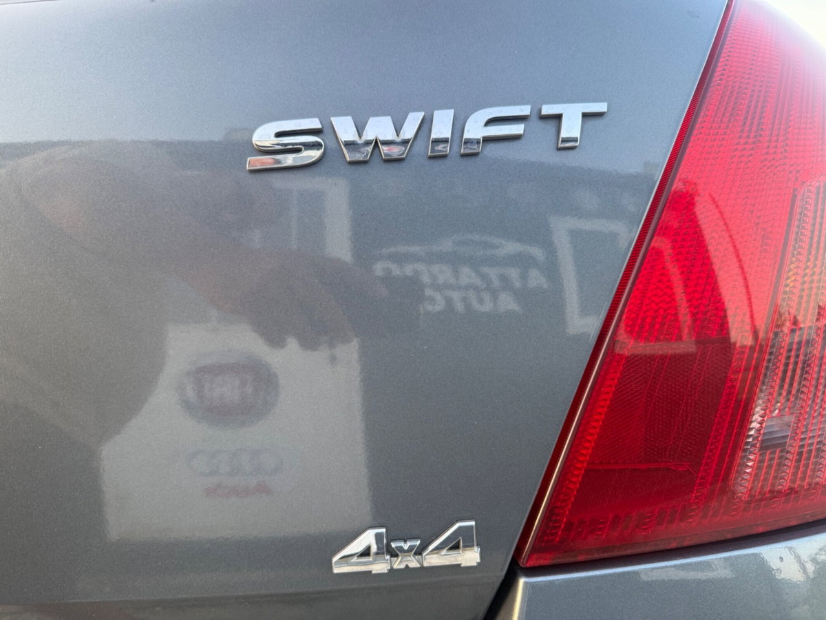 Suzuki Swift 1.3 4x4 5p. GL (9)