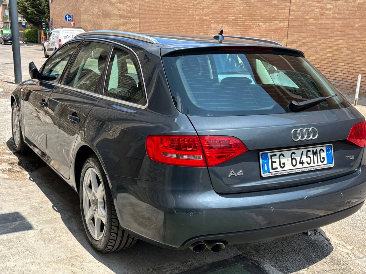 Audi A4 Avant 2.0 TDI 143CV F.AP. Advanced (4)