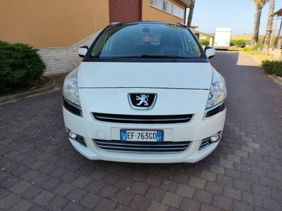 Peugeot 5008 2.0 HDi 163CV aut. Family (2)