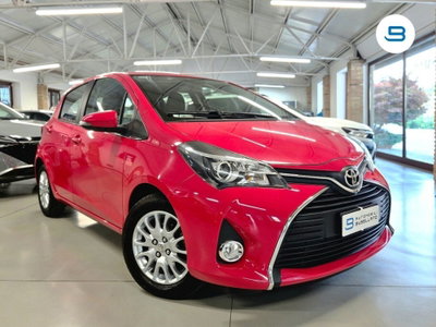 Toyota Yaris 1.0 5 porte Active (16)