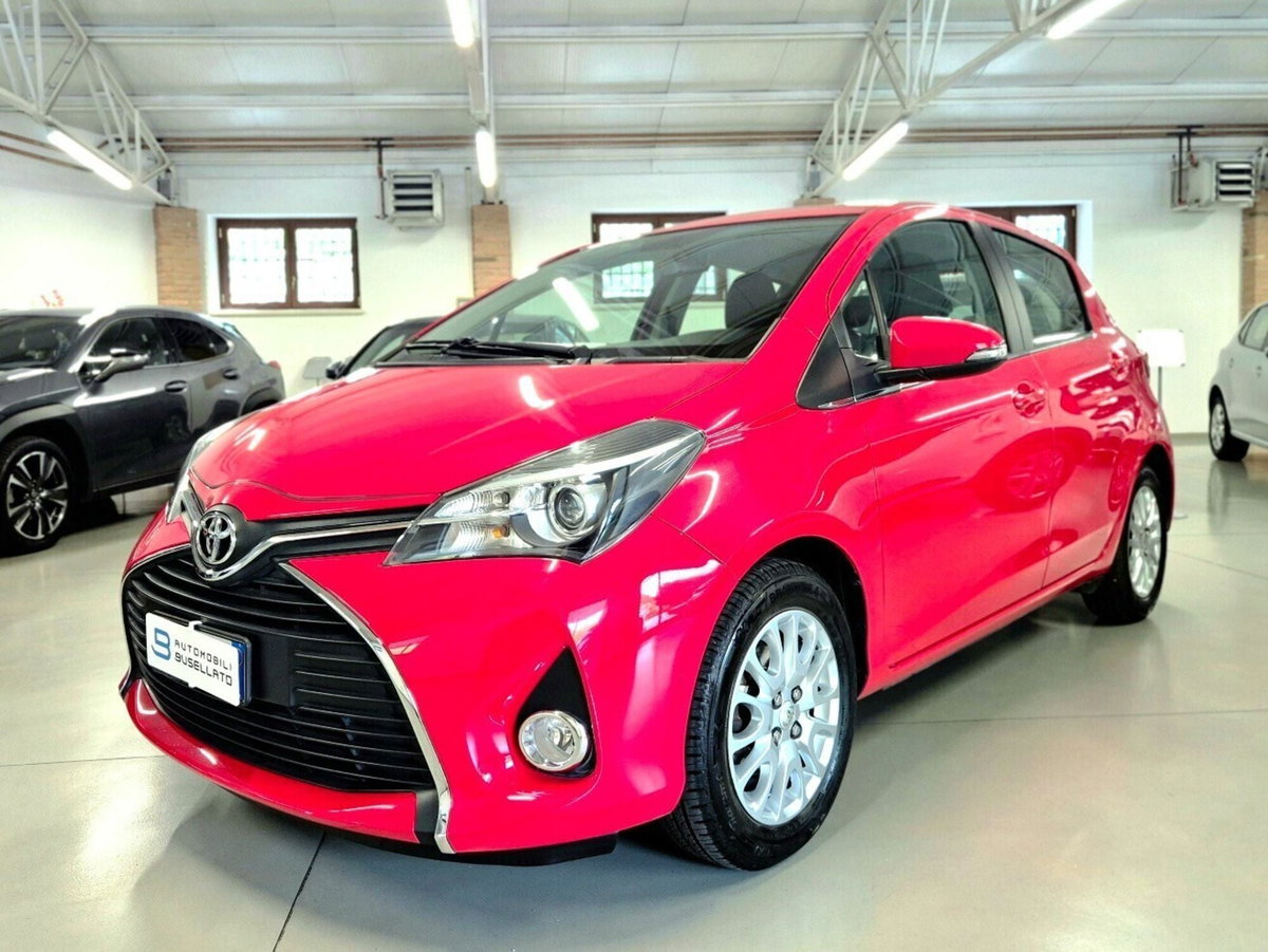 Toyota Yaris 1.0 5 porte Active (3)