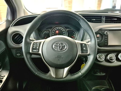 Toyota Yaris 1.0 5 porte Active (4)