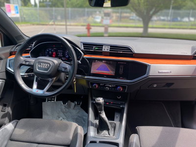 Audi Q3 35 TDI quattro S line edition (11)