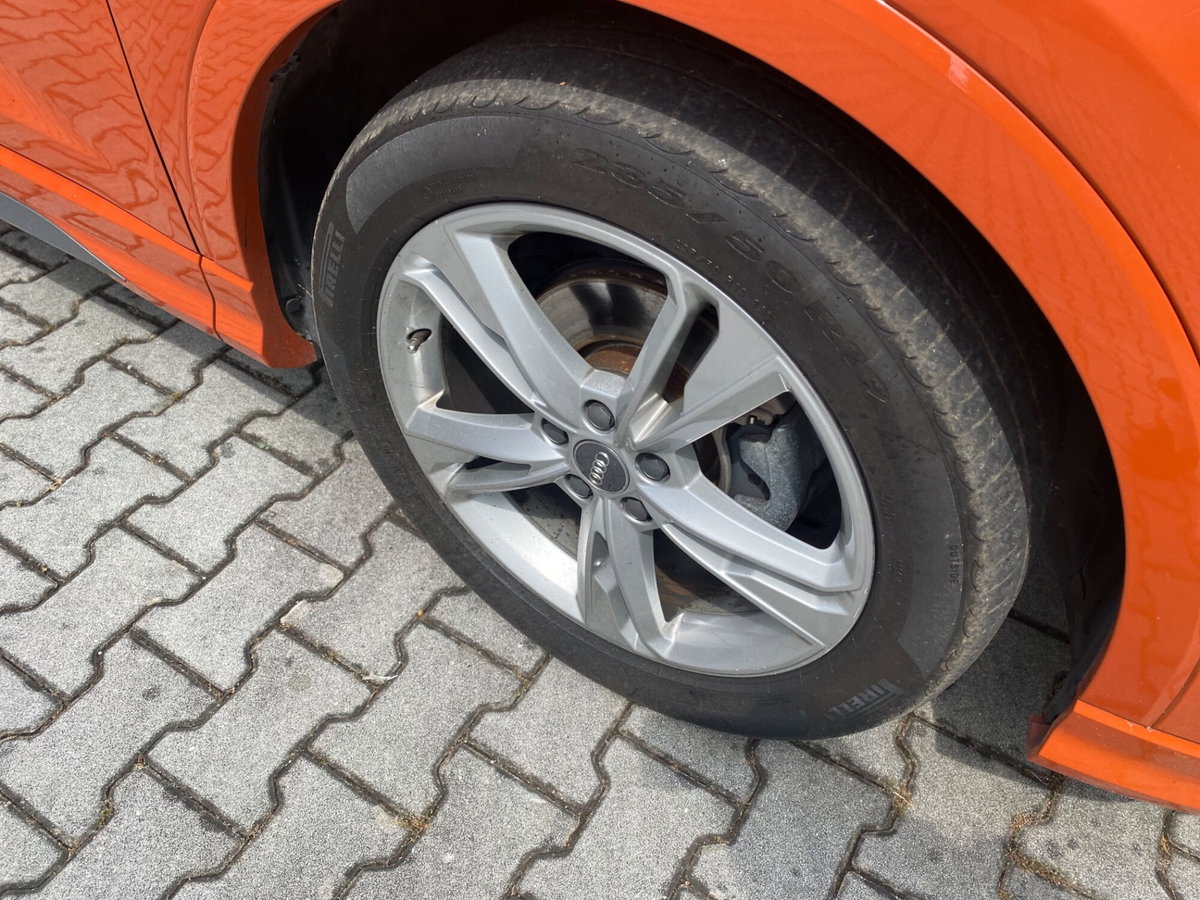 Audi Q3 35 TDI quattro S line edition (14)