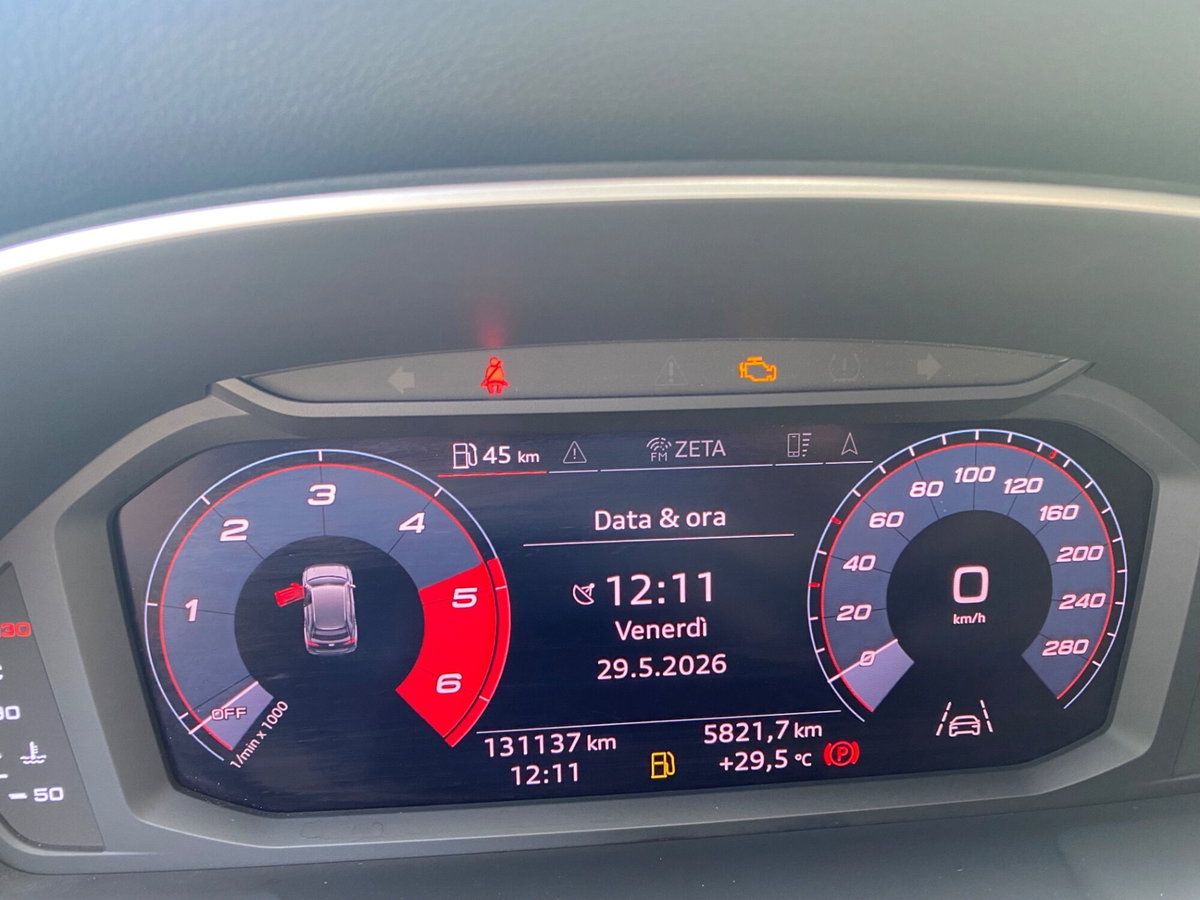 Audi Q3 35 TDI quattro S line edition (17)
