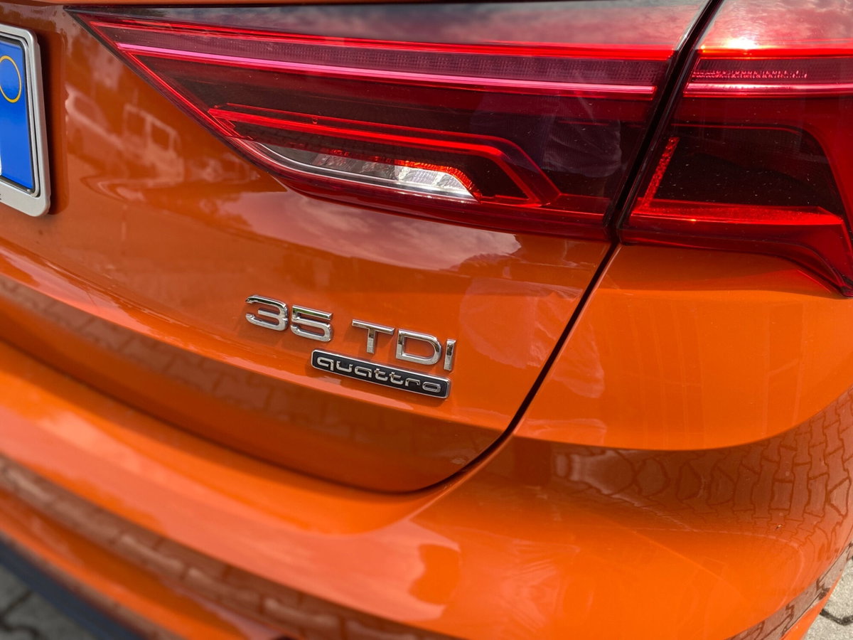 Audi Q3 35 TDI quattro S line edition (7)