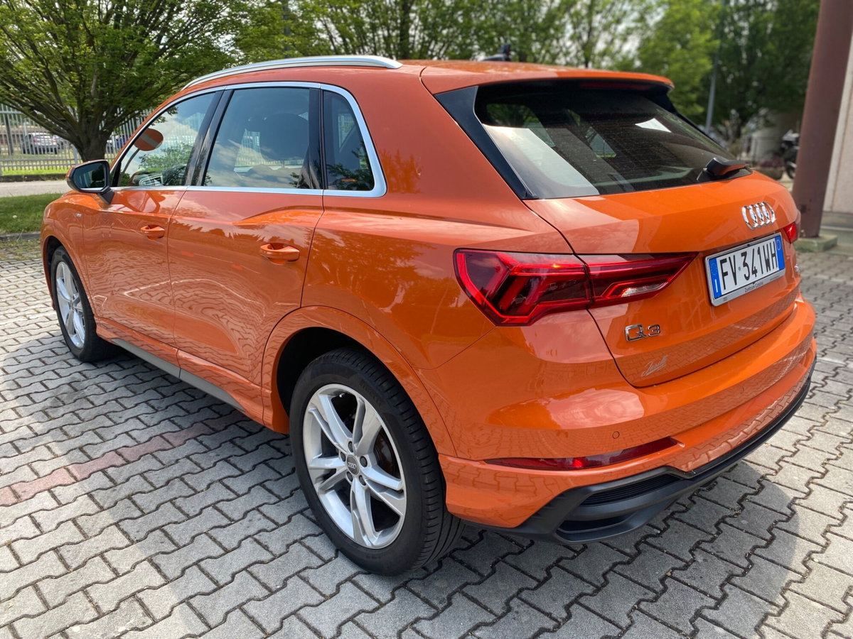 Audi Q3 35 TDI quattro S line edition (8)