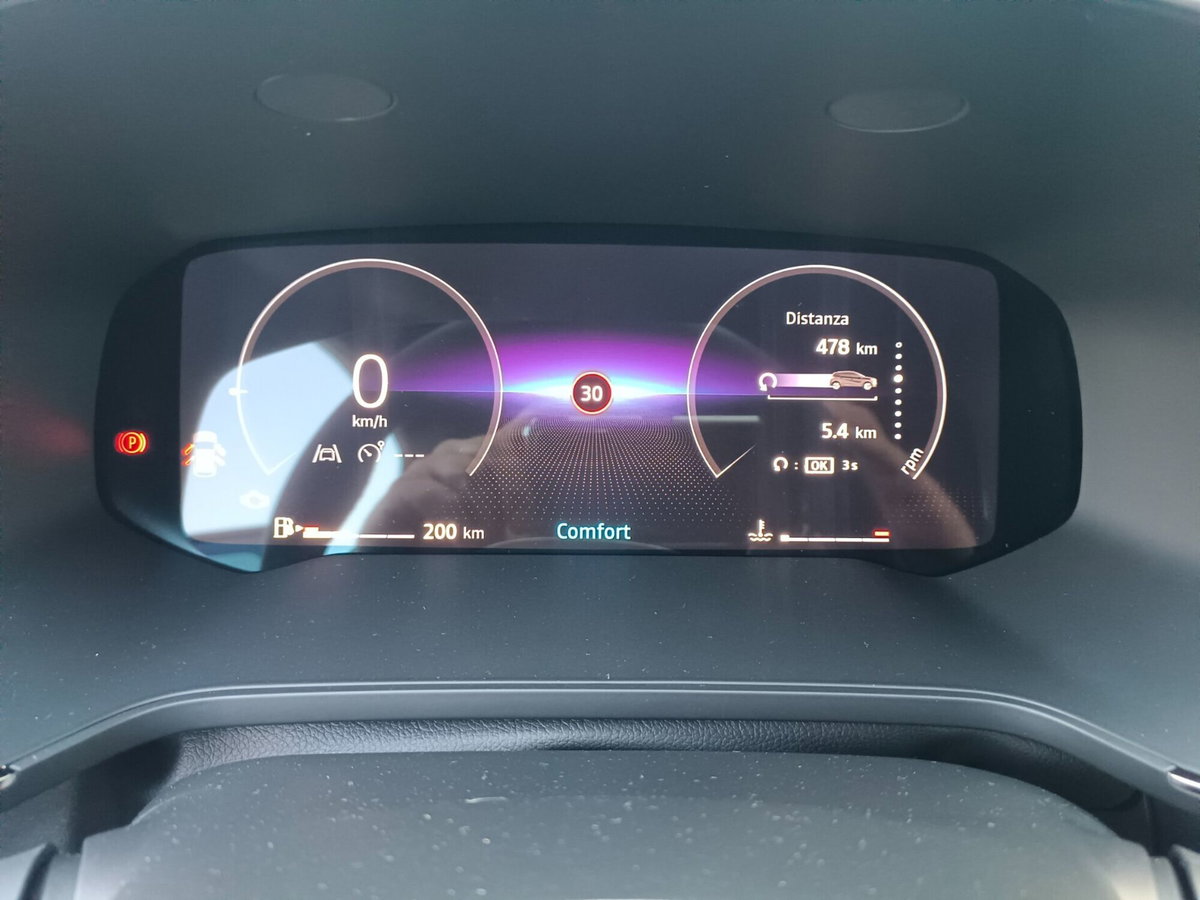 Renault Captur 1.0 eco-g Techno 100cv (16)