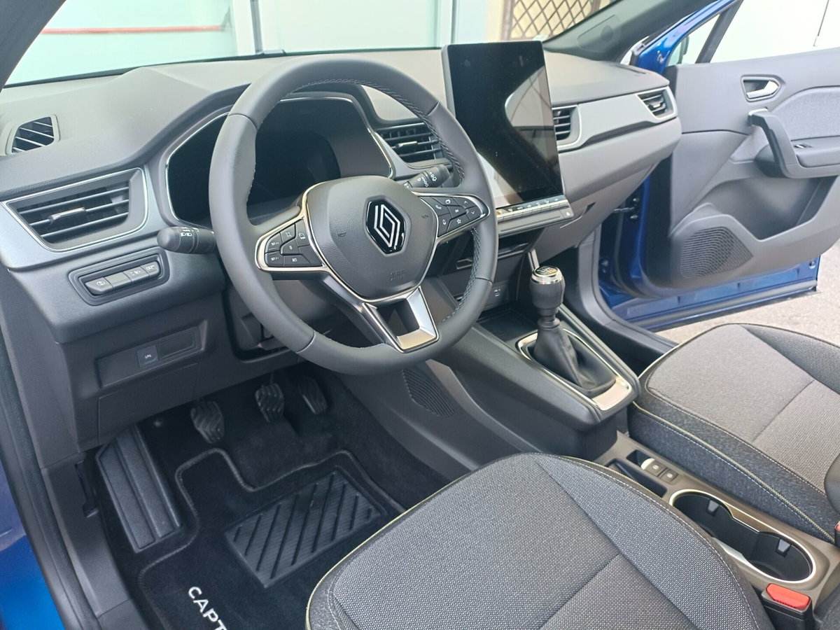 Renault Captur 1.0 eco-g Techno 100cv (9)