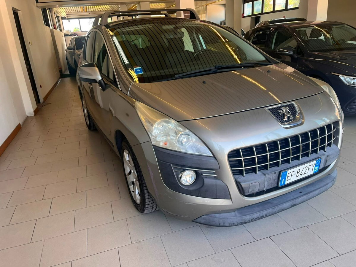 Peugeot 3008 1.6 HDi 110CV Business (3)