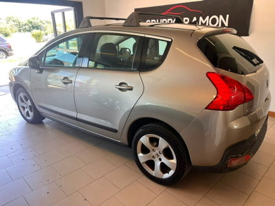Peugeot 3008 1.6 HDi 110CV Business (4)