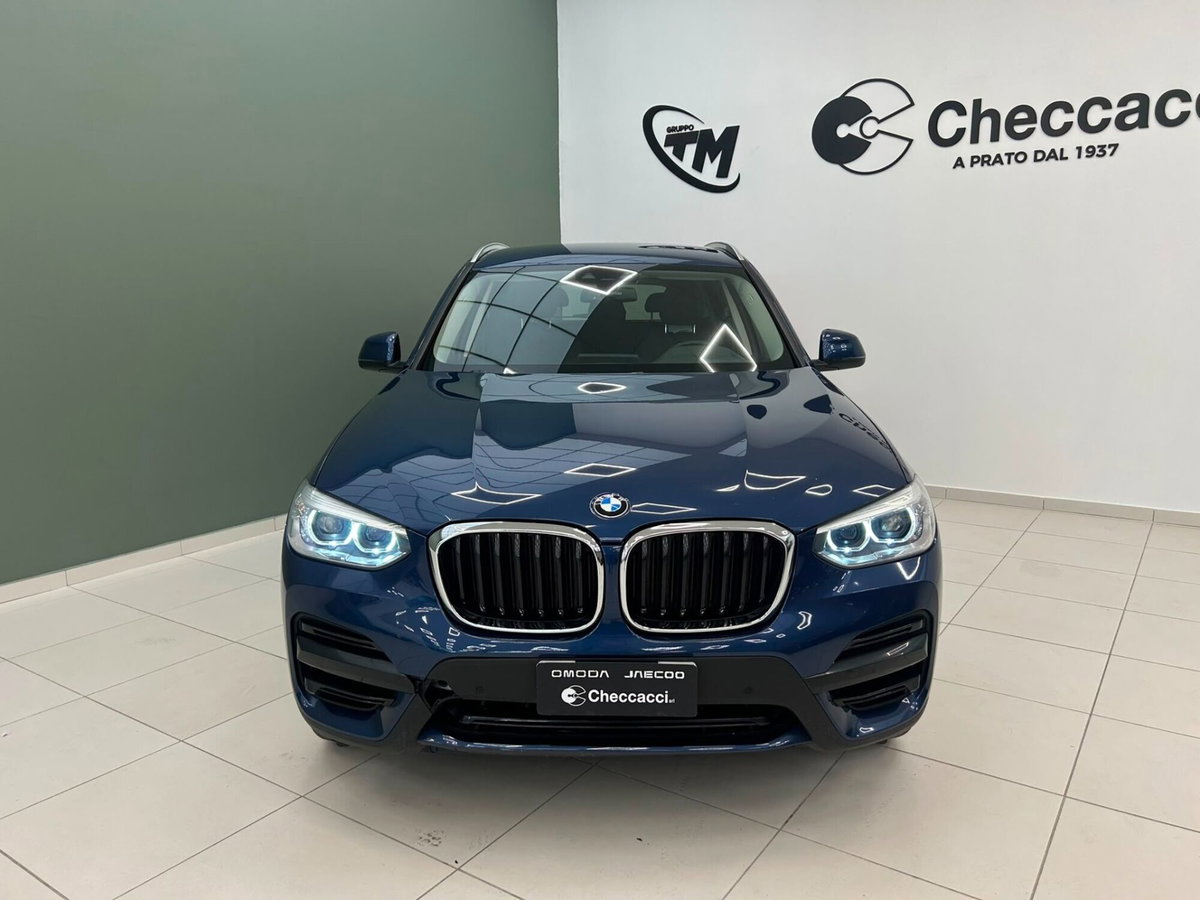 BMW X3 xDrive20d 48V Business Advantage (2)