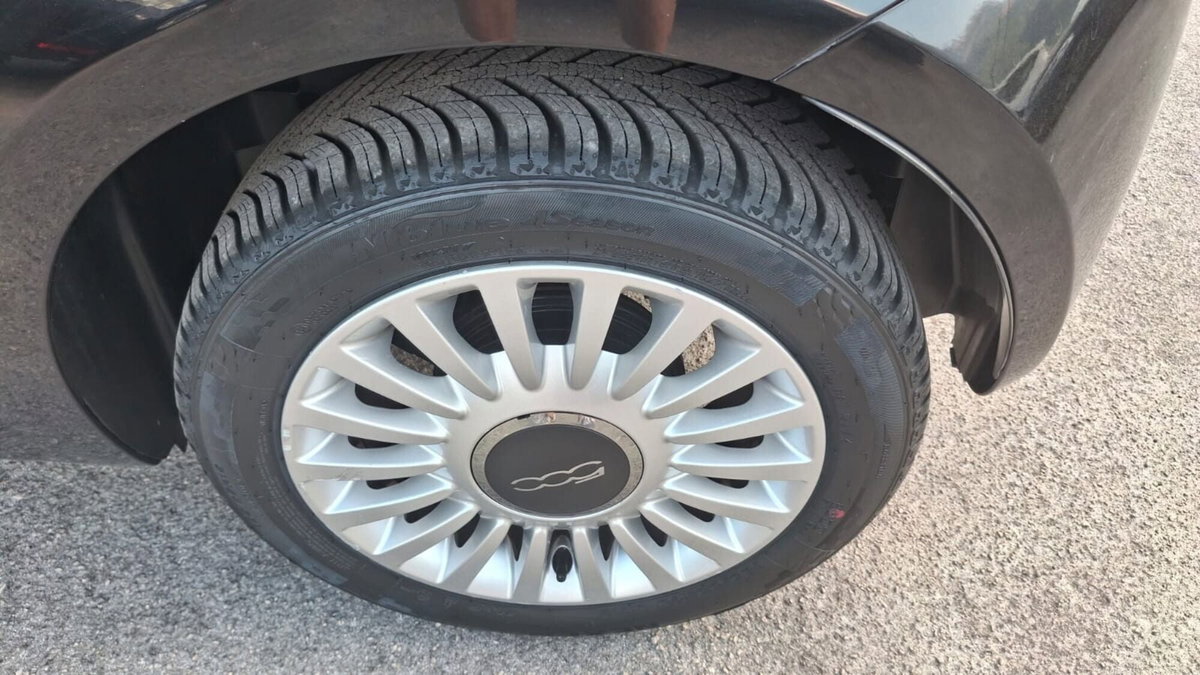 Fiat 500 1.2 Lounge (6)