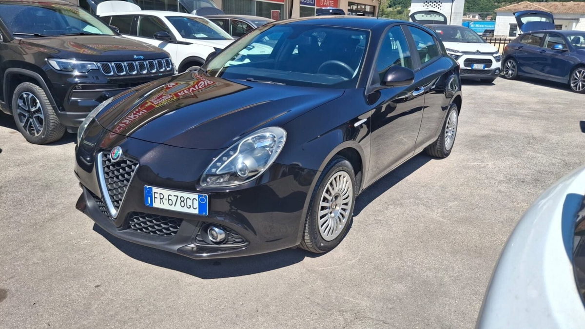 Alfa Romeo Giulietta 1.6 JTDm Ti 120cv (2)