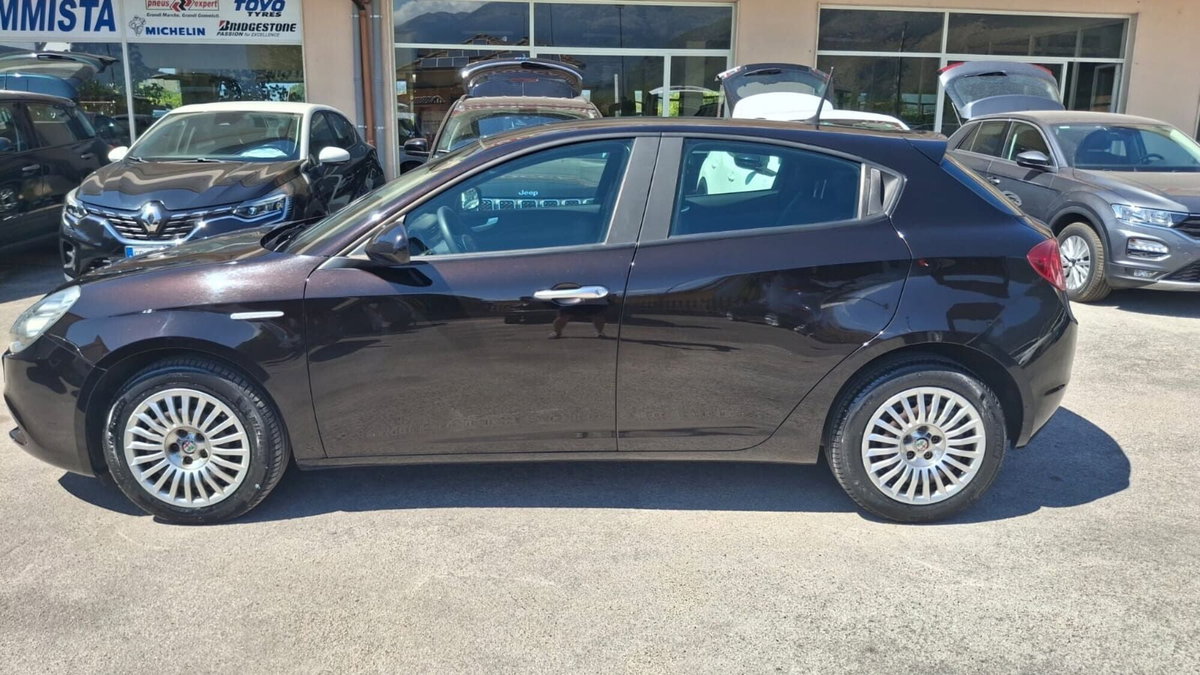 Alfa Romeo Giulietta 1.6 JTDm Ti 120cv (3)