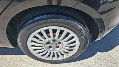 Alfa Romeo Giulietta 1.6 JTDm Ti 120cv (7)