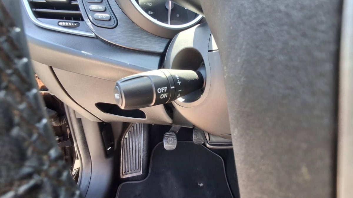 Alfa Romeo Giulietta 1.6 JTDm Ti 120cv (9)
