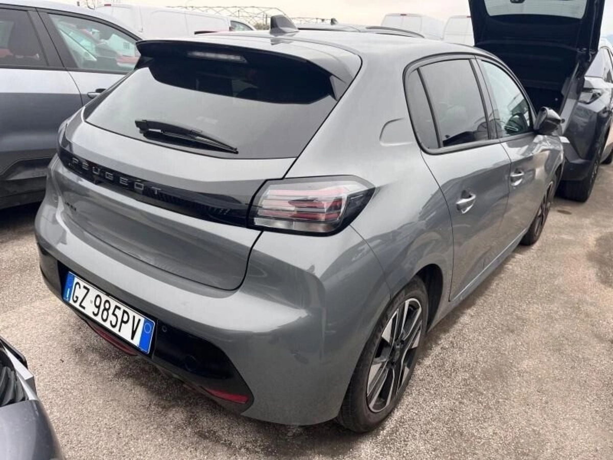 Peugeot 208 PureTech 100 Stop&Start 5 porte Allure (4)