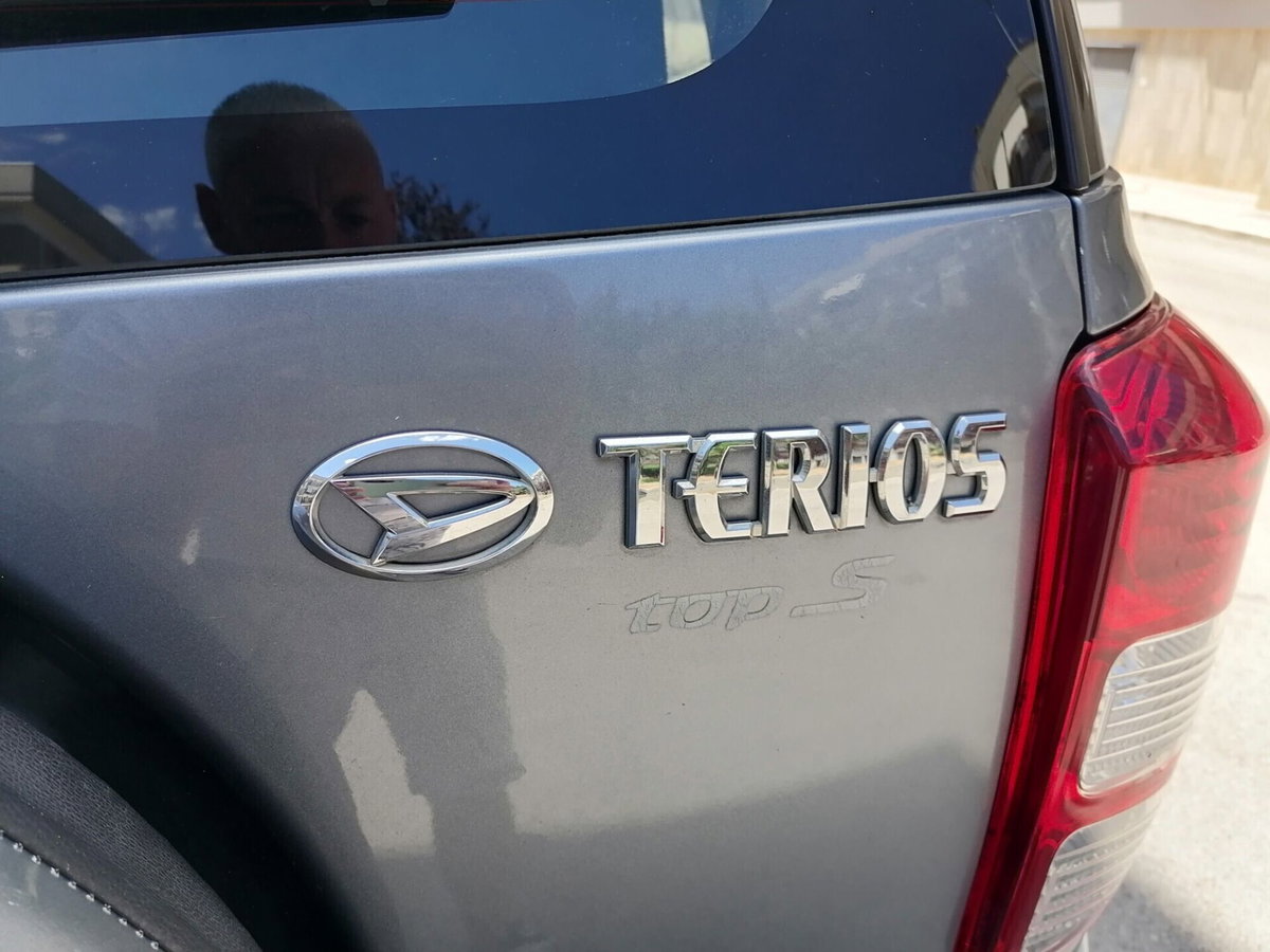 Daihatsu Terios 1.5 4WD Sho Green Powered (17)