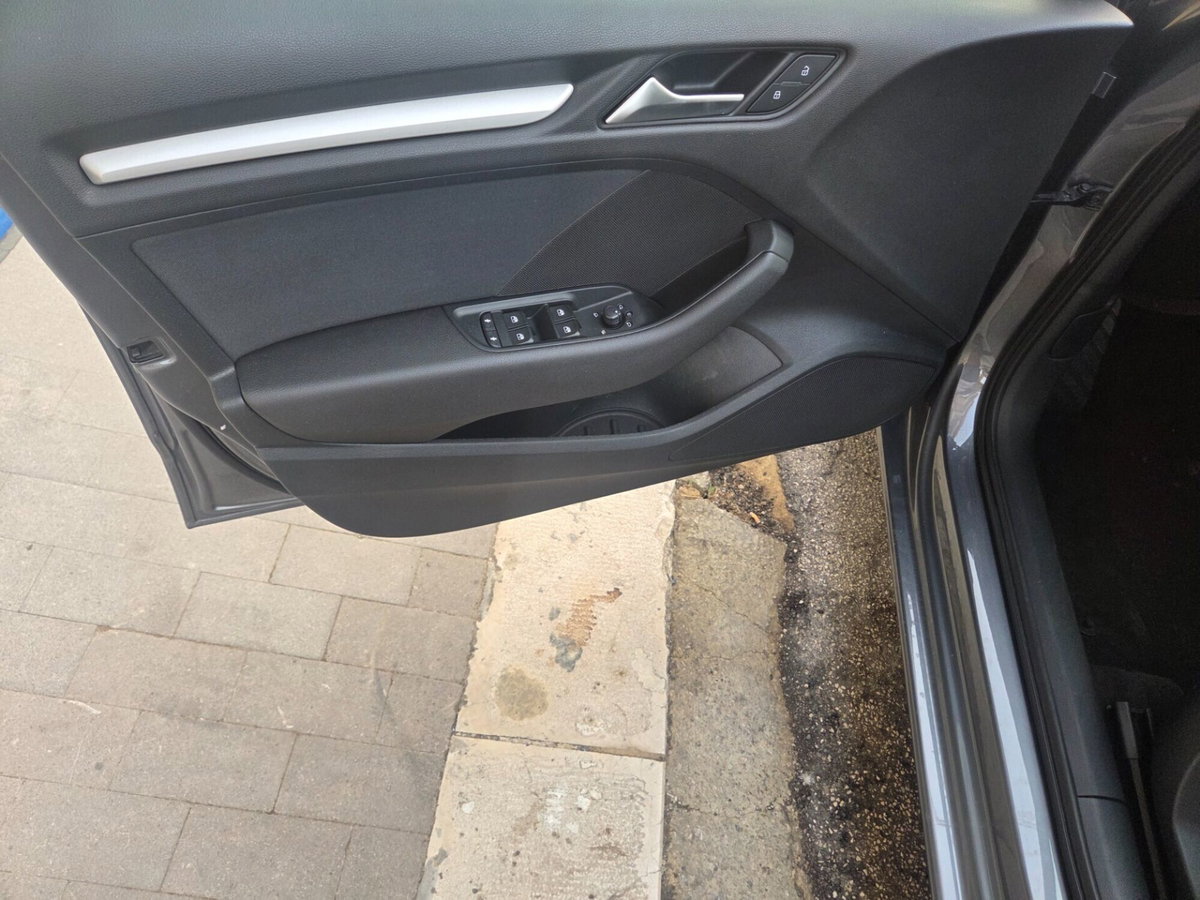Audi A3 Sportback 30 TDI Sport (18)