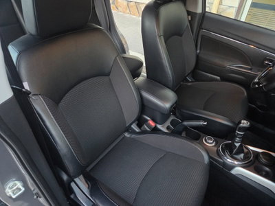 Citroen C4 Aircross HDi 115 S&S 4WD Exclusive (10)