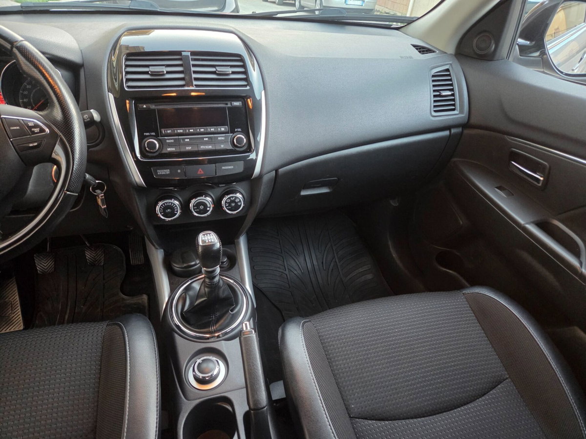 Citroen C4 Aircross HDi 115 S&S 4WD Exclusive (12)